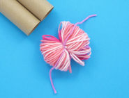 pompoms basteln toilettenpapierrolle 03