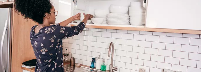 Im Küchenschrank Ordnung schaffen: 5 clevere Ideen