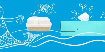 Toaletní papír  a zásobník na toaletní papír ve tvaru modré velryby s namalovanou mořskou pannou