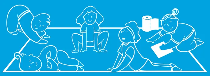 Eine Mutter macht zuhause auf dem Teppich Yoga mit Kindern.