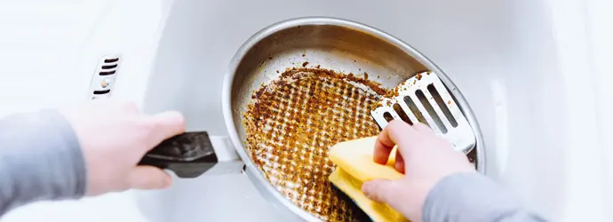 Den angebrannten Topf oder die Pfanne ohne Stress reinigen