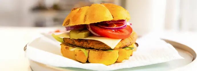 Kürbis-Burger mit Kichererbsen