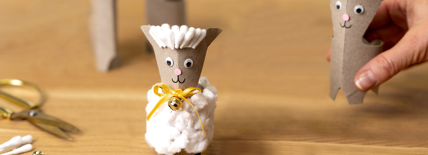 Süße Oster-Lämmchen selber basteln - Zewa