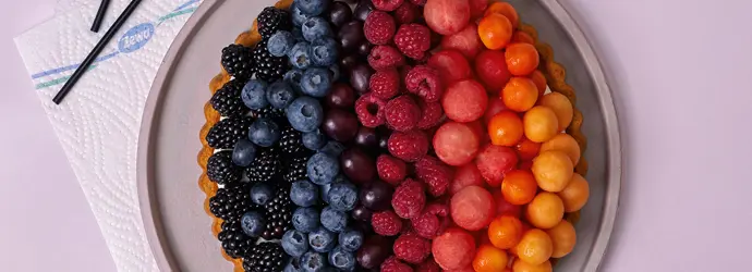 Rainbow-Beeren-Melonen-Tarte
